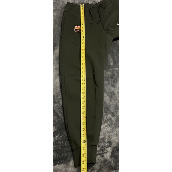 LARGE Nike Olive Barcelona Tech Fleece Joggers NWOT - Picture 7 of 8
